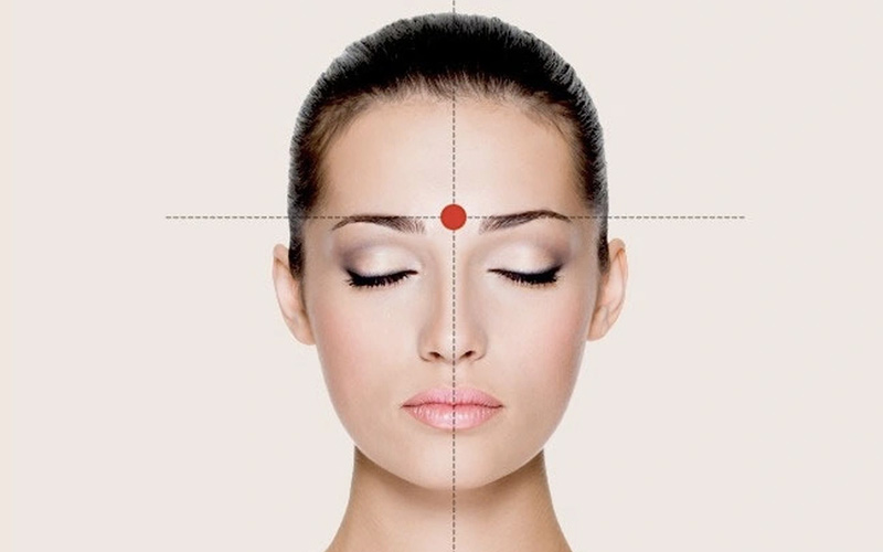 Cách massage mũi tại vị trí huyệt ấn đường