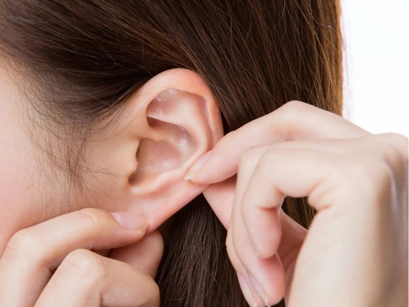 Massage vành tai để đạt hiệu quả tốt nhất