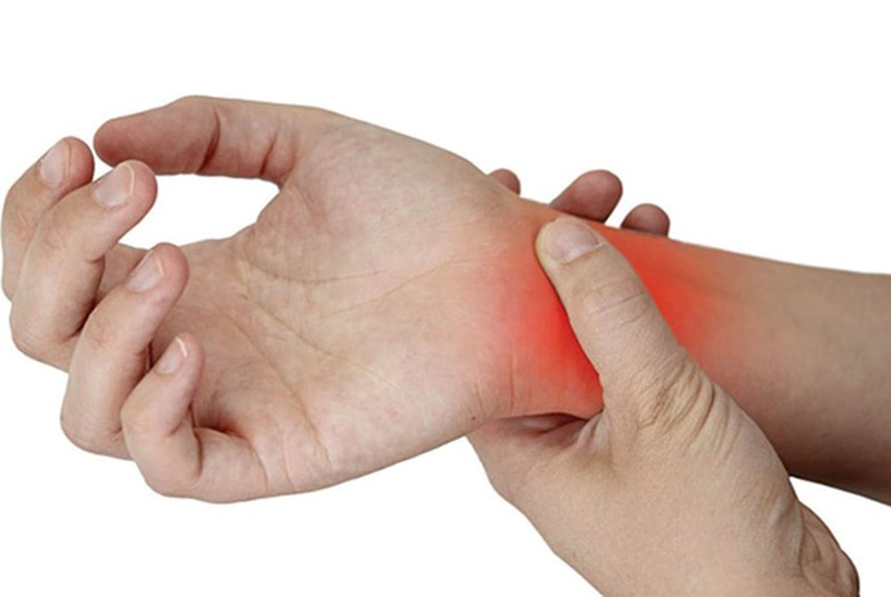 Giảm đau tại chỗ là tác dụng dễ nhận thấy khi tác động vào huyệt Thông Lý