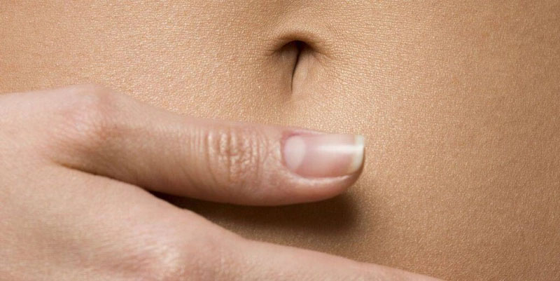 Vị trí huyệt Thần Khuyết chính là rốn