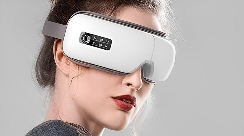 Cách massage mắt giảm thâm quầng với máy massage được khuyên dùng