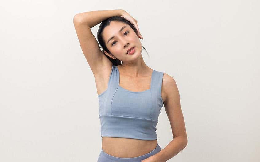 Bài tập đau vai gáy giãn cơ cổ hai bên giúp cổ thả lỏng, giảm căng cứng hiệu quả