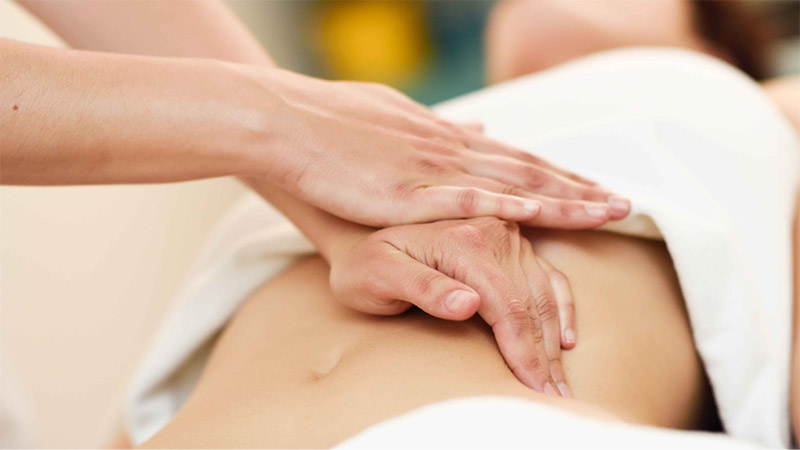 Luôn lắng nghe cơ thể và tuân thủ các nguyên tắc bấm huyệt an toàn