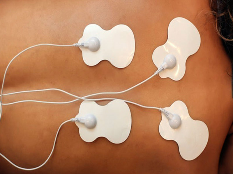 Máy massage điện xung 4 miếng dán