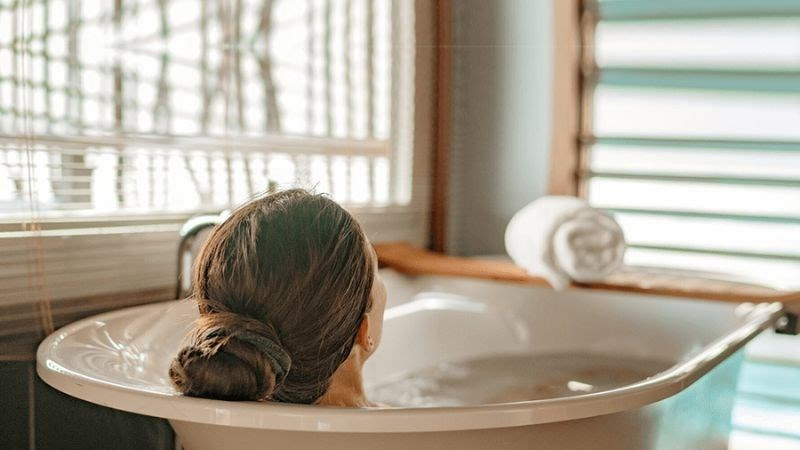 Tắm nước nóng và liệu pháp nhiệt