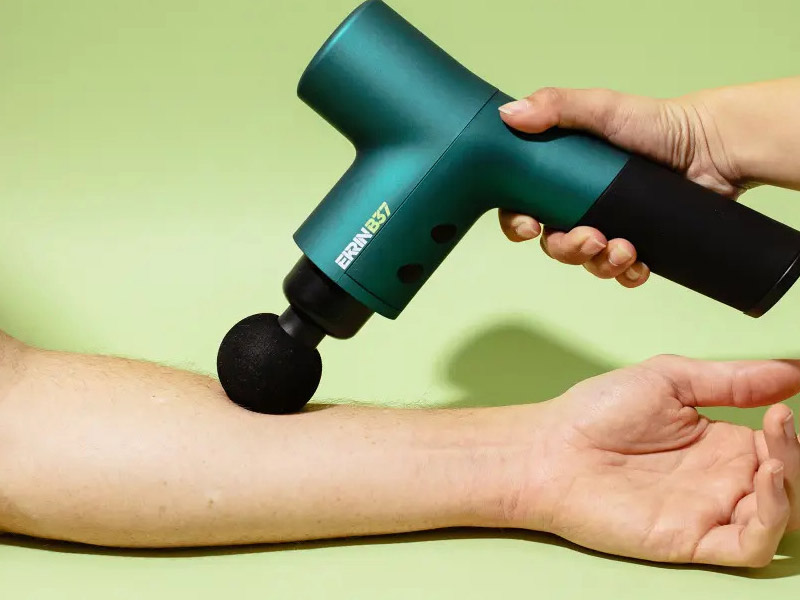 Cách sử dụng máy massage cầm tay mini đúng chuẩn