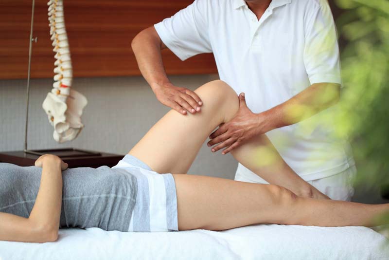 Vật lý trị liệu - cách trị tê chân bền vững