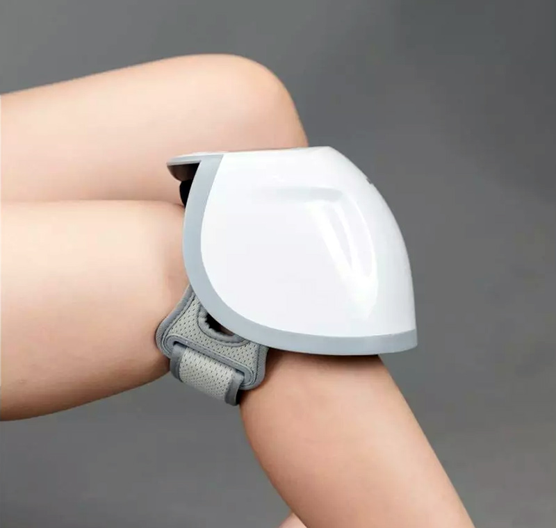 Máy massage trị liệu đầu gối Maxcare Max631K