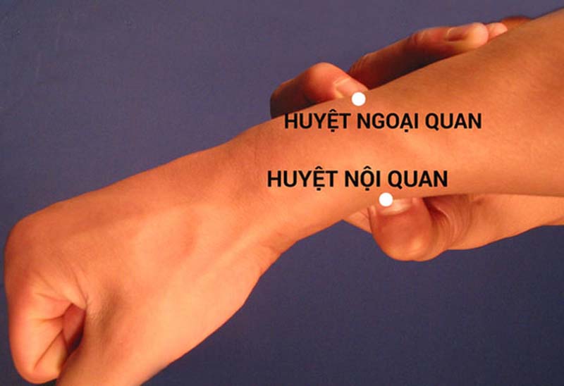 Huyệt Ngoại Quan: Vị trí, tác dụng và cách khai thông
