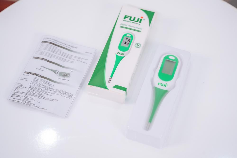 Nhiệt kế điện tử Fuji AXD-202 