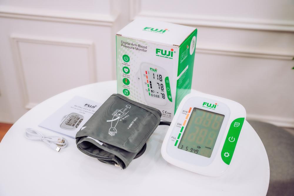 Máy đo huyết áp Fuji AXD-806 