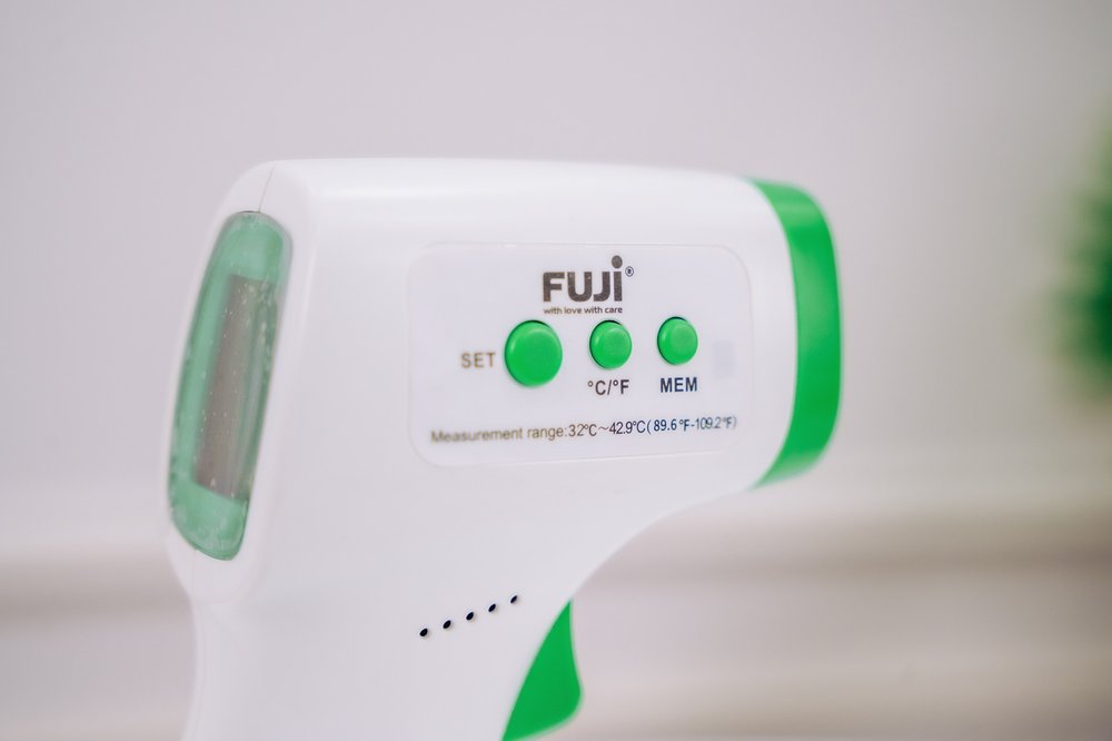 Nhiệt kế hồng ngoại Fuji AXD-515