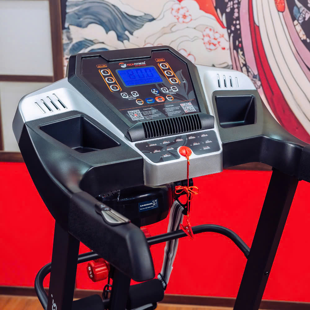 MÁY CHẠY BỘ TECH FITNESS TF-156 PRO